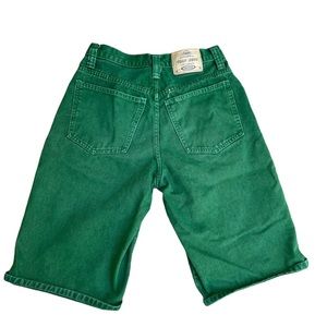 ❗️SOLD❗️Vintage 90’s Jean Shorts 💚